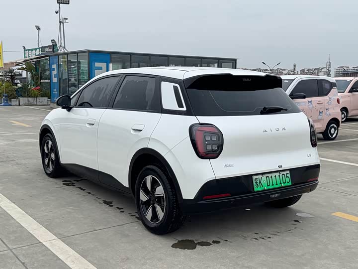 Фото 7 - GAC Aion UT