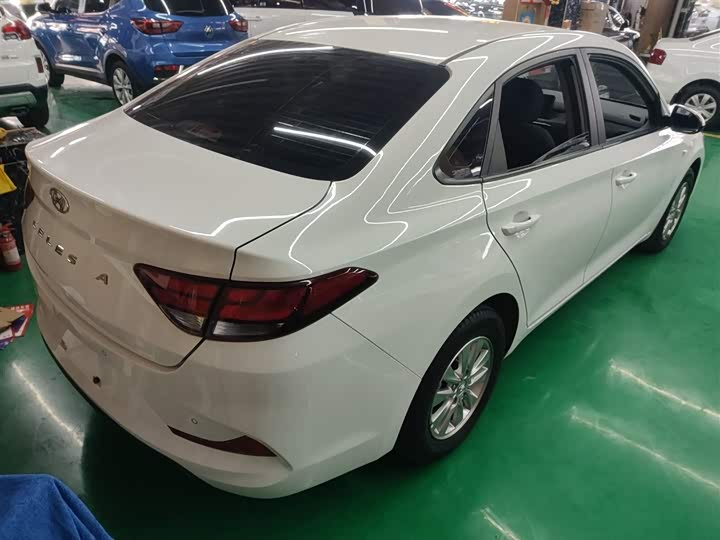 Фото 7 - Hyundai Celesta