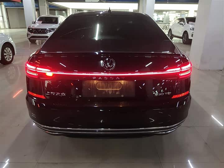 Фото 6 - Volkswagen Passat