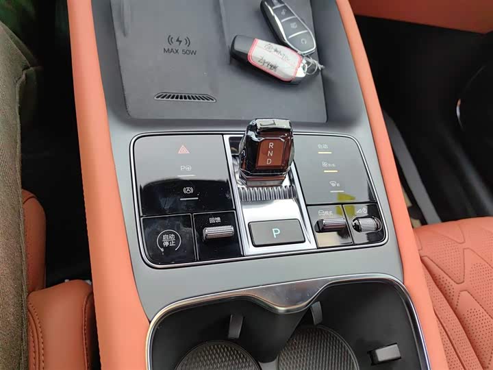 Фото 6 - BYD Sea Lion 07 EV