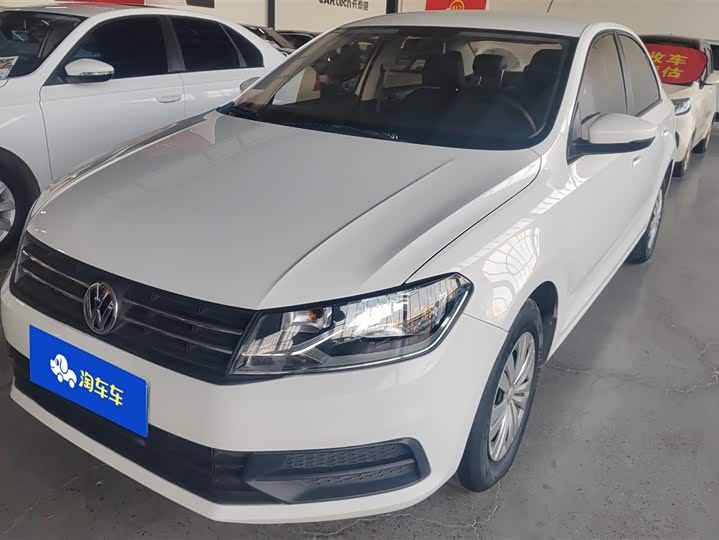 Фото 1 - Volkswagen Santana