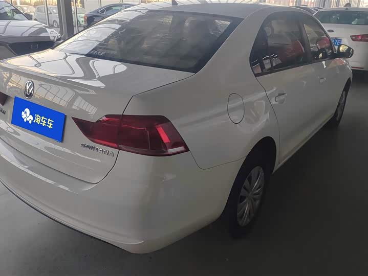 Фото 2 - Volkswagen Santana