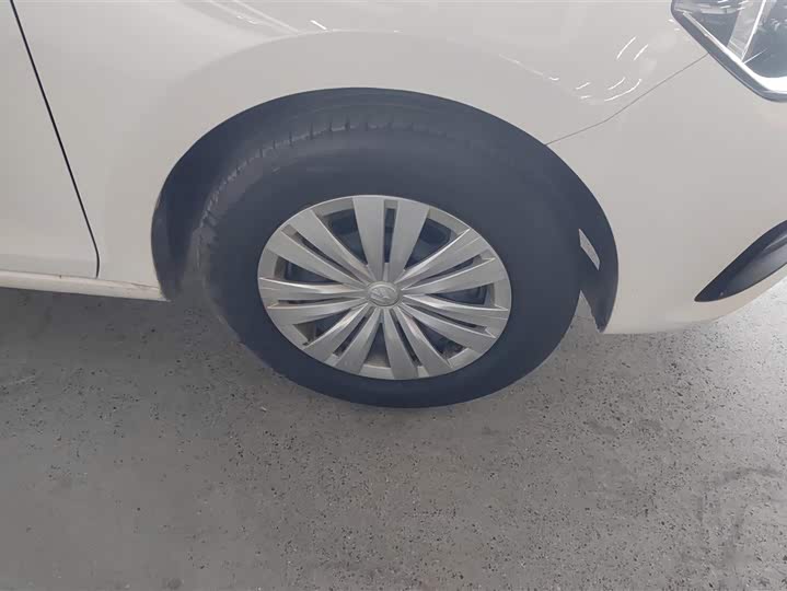 Фото 4 - Volkswagen Santana