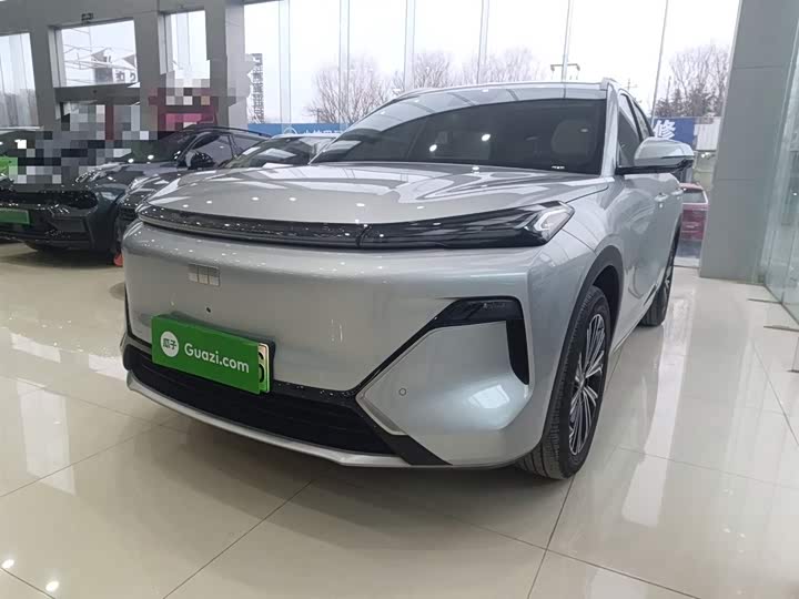 Фото 2 - Geely Galaxy Starship 7