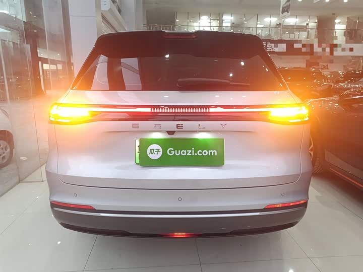 Фото 6 - Geely Galaxy Starship 7