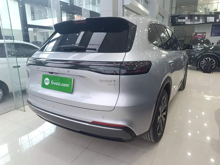 Фото 7 - Geely Galaxy Starship 7