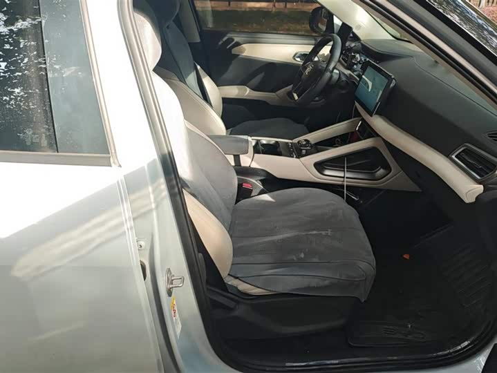 Фото 8 - BYD Yuan Up