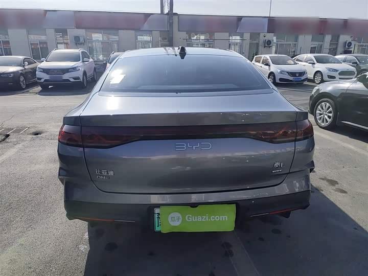 Фото 4 - BYD Qin L