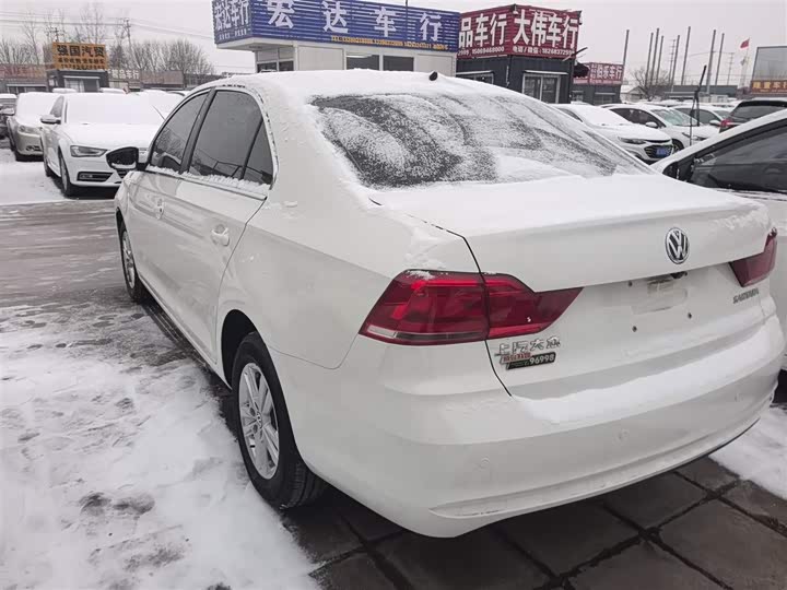 Фото 4 - Volkswagen Santana