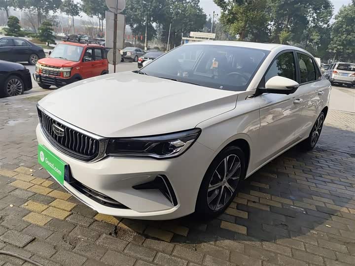 Фото 1 - Geely Emgrand