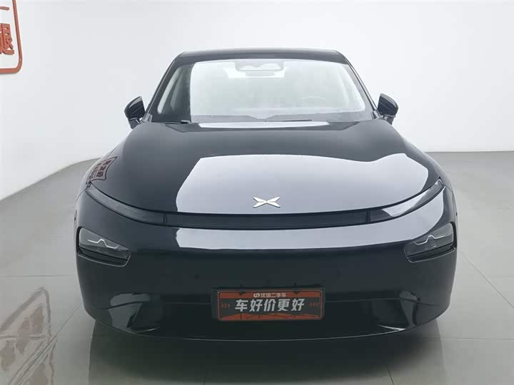 Фото 3 - XPeng P7