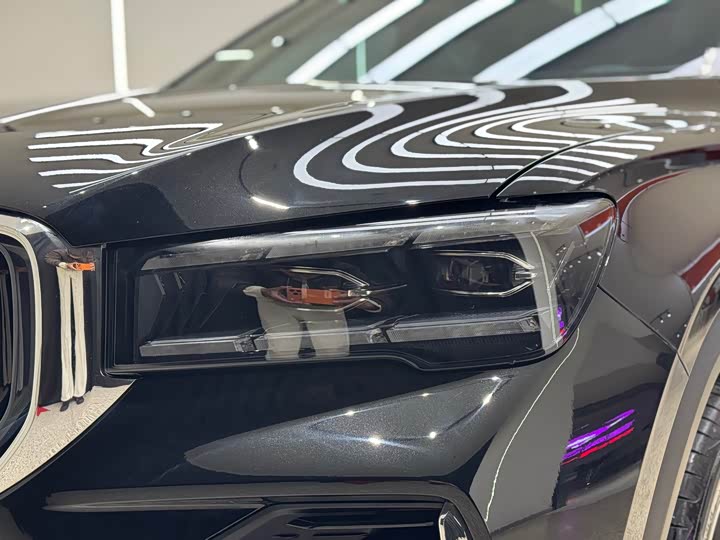 Фото 7 - Geely Monjaro