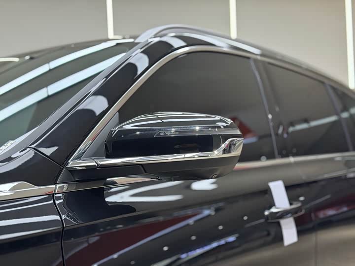 Фото 9 - Geely Monjaro