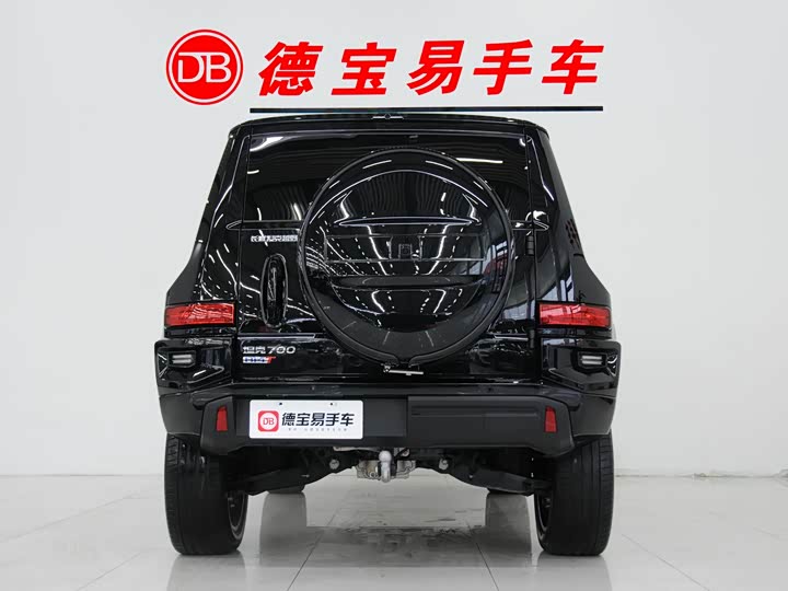 Фото 4 - Tank 700 Hybrid