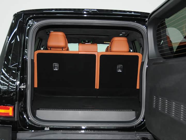 Фото 7 - Tank 700 Hybrid