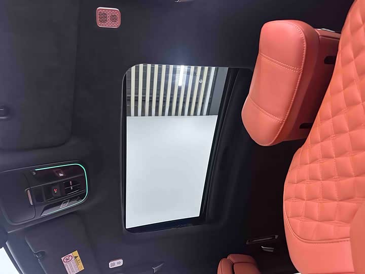 Фото 8 - Tank 700 Hybrid