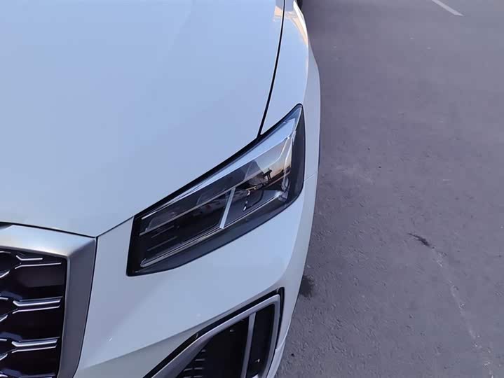 Фото 5 - Audi Q2L