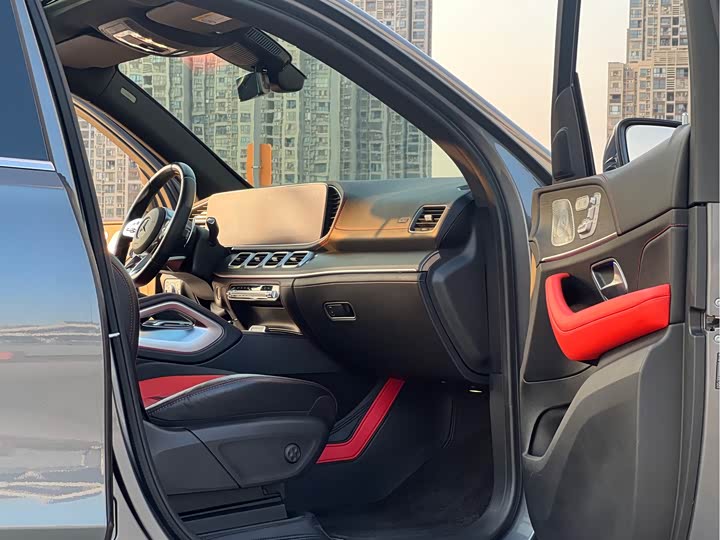 Фото 7 - Mercedes-Benz GLE-Class AMG