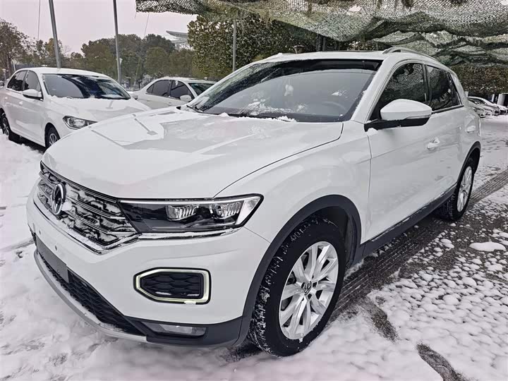 Фото 2 - Volkswagen T-Roc