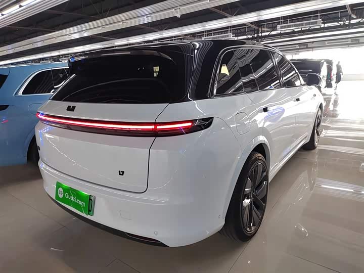 Фото 7 - LiXiang L7