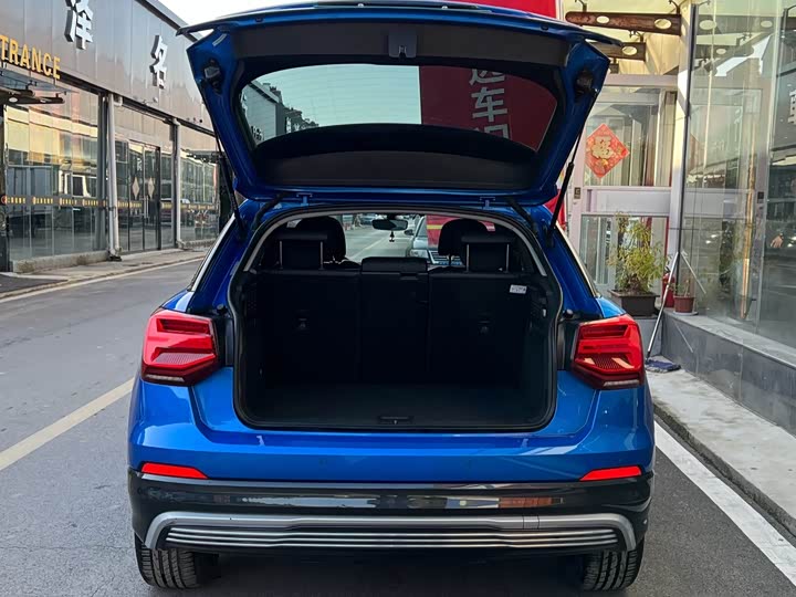 Фото 6 - Audi Q2L e-tron