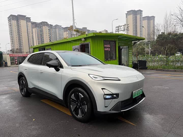 Фото 3 - Changan Deepal S05