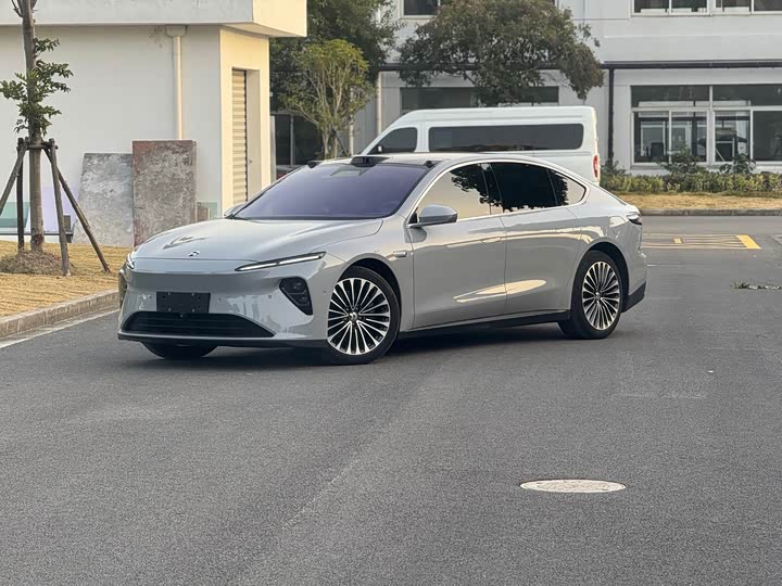 Фото 1 - Nio ET7