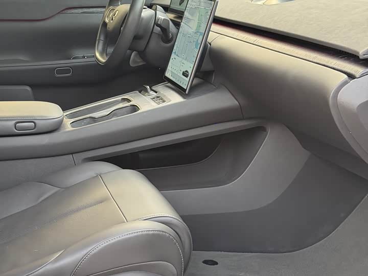 Фото 8 - Nio ET7