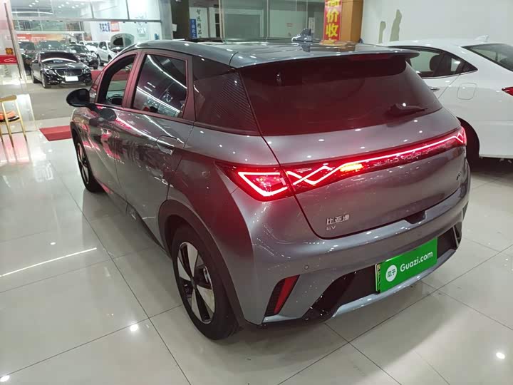 Фото 5 - BYD Dolphin