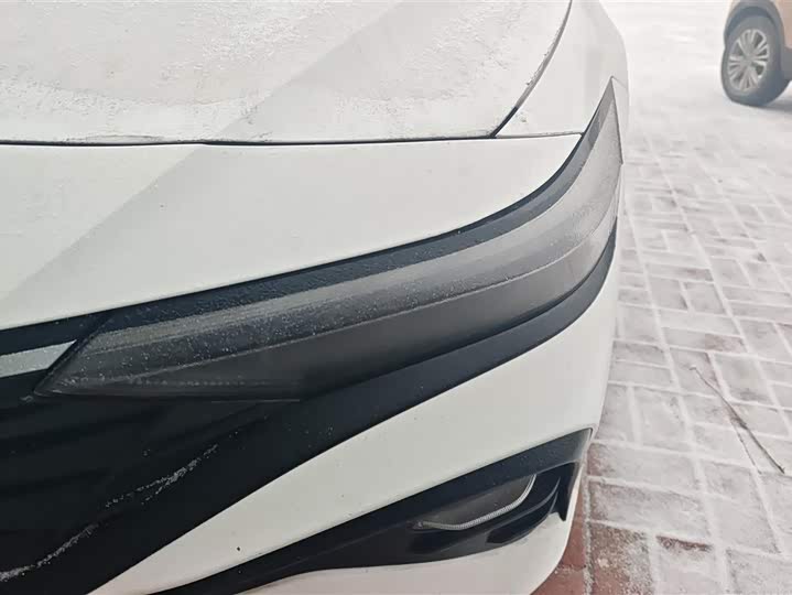 Фото 5 - Hyundai Elantra N line