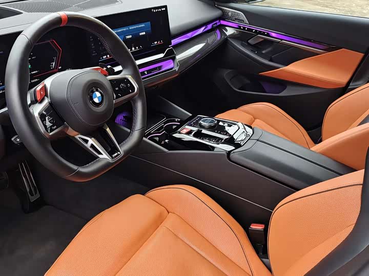 Фото 9 - BMW M5 Hybrid
