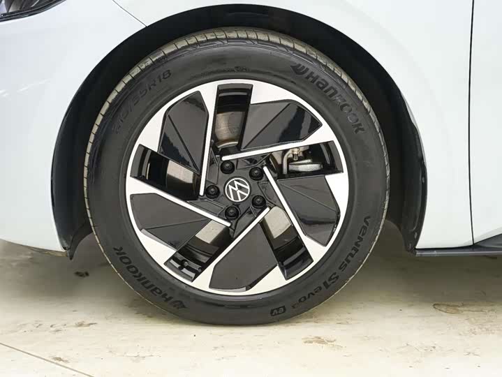 Фото 4 - Volkswagen ID.3