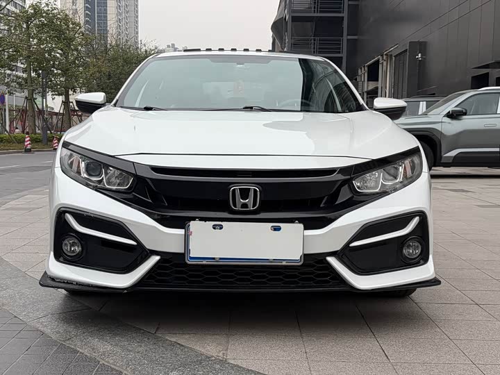 Фото 2 - Honda Civic