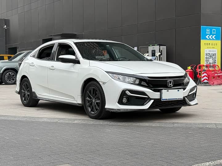 Фото 3 - Honda Civic