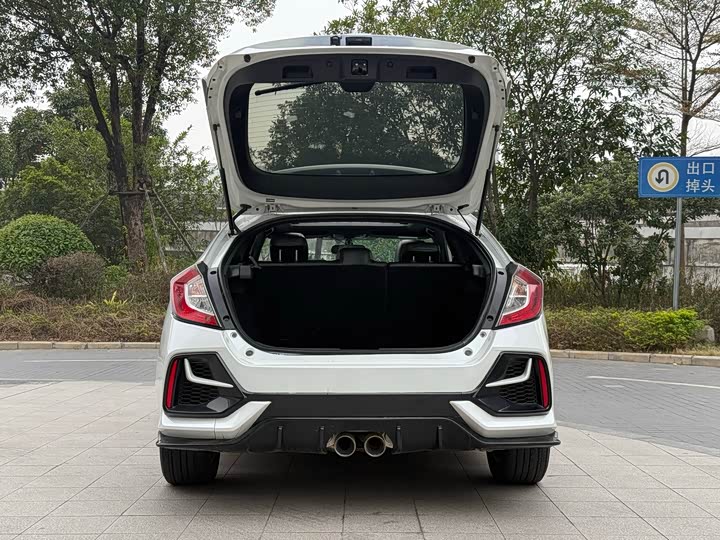 Фото 7 - Honda Civic