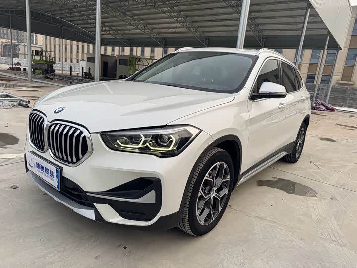 Фото 1 - BMW X1