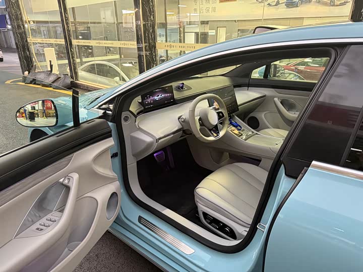 Фото 6 - Luxeed S7