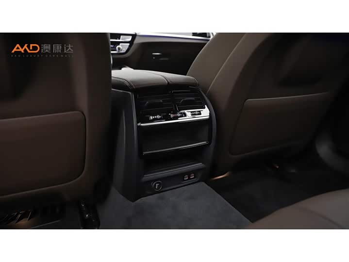 Фото 9 - BMW 5 Series