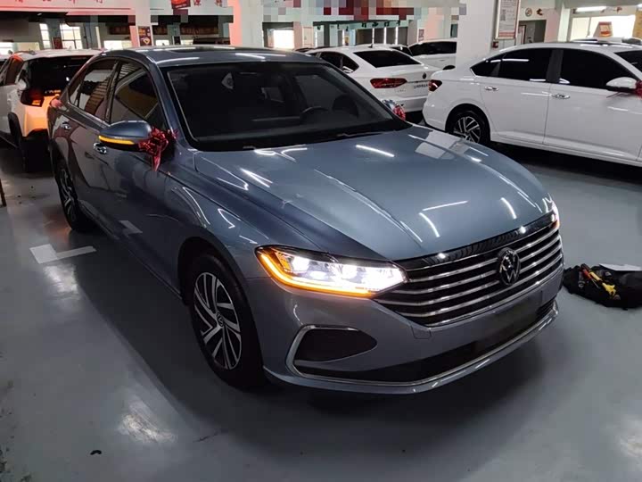 Фото 4 - Volkswagen Lavida