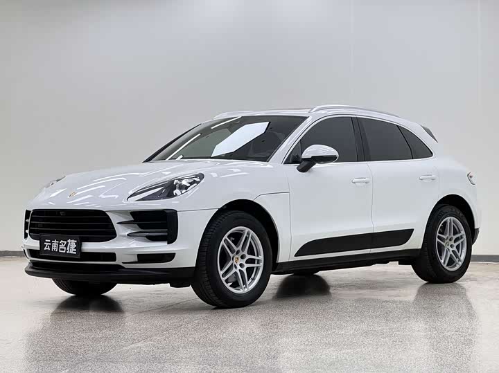 Фото 1 - Porsche Macan