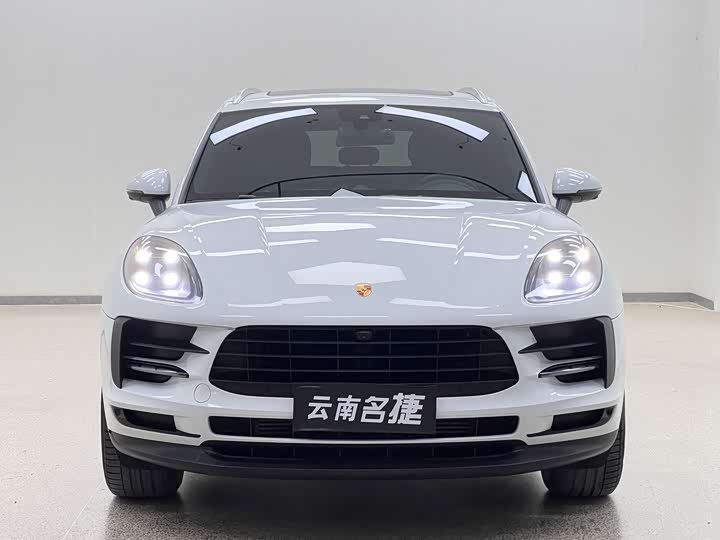 Фото 2 - Porsche Macan