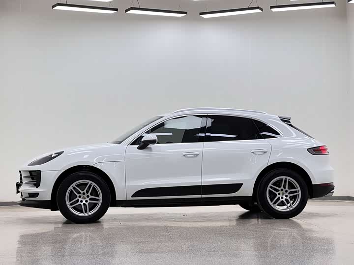 Фото 7 - Porsche Macan