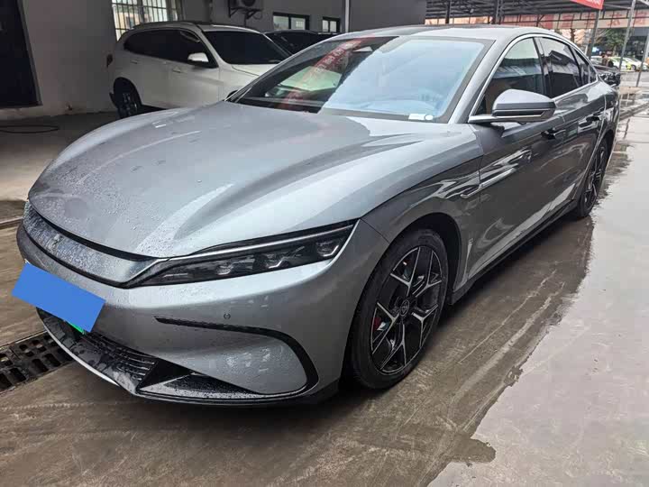 Фото 3 - BYD Han