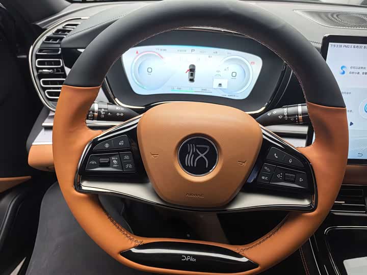 Фото 8 - BYD Han