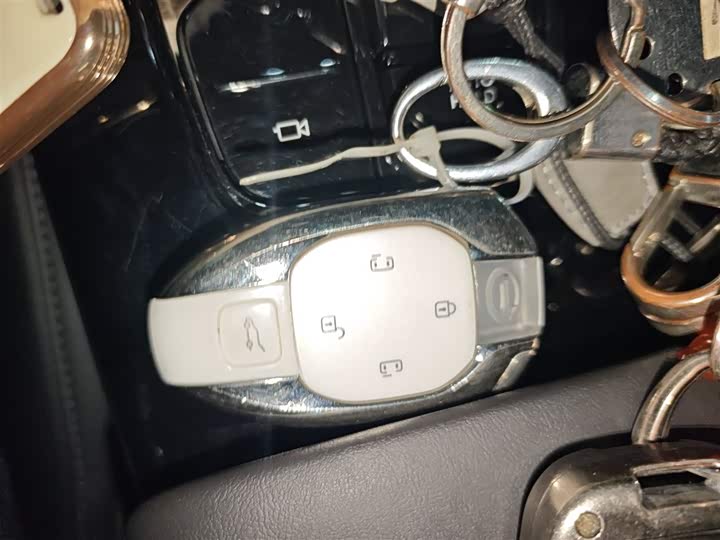 Фото 9 - GAC Trumpchi M8