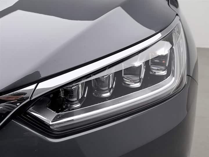 Фото 7 - BYD Song