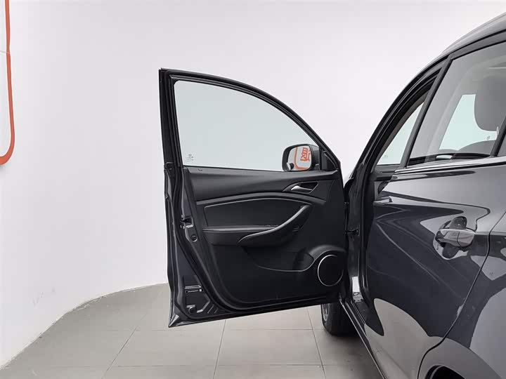 Фото 8 - BYD Song