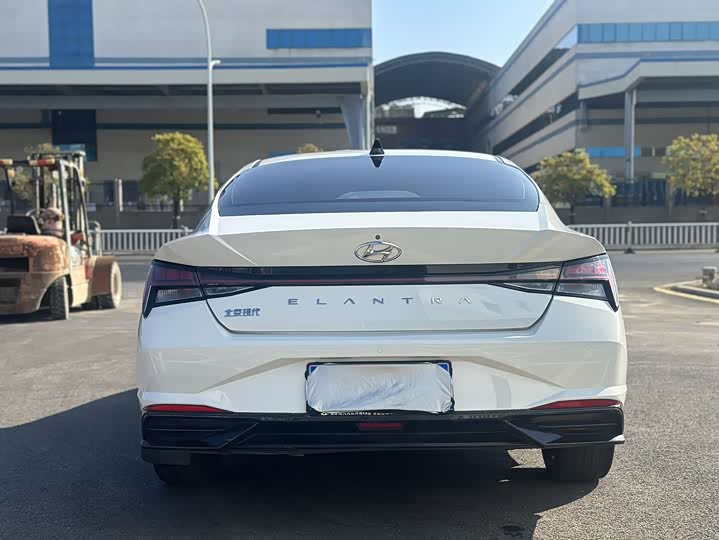 Фото 8 - Hyundai Elantra N line