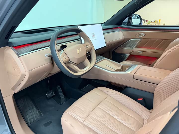 Фото 5 - Nio Onvo L90