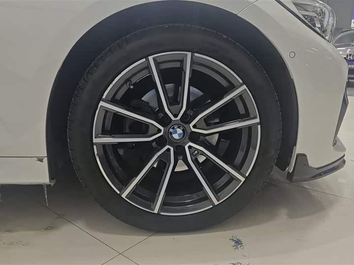 Фото 6 - BMW 3 Series